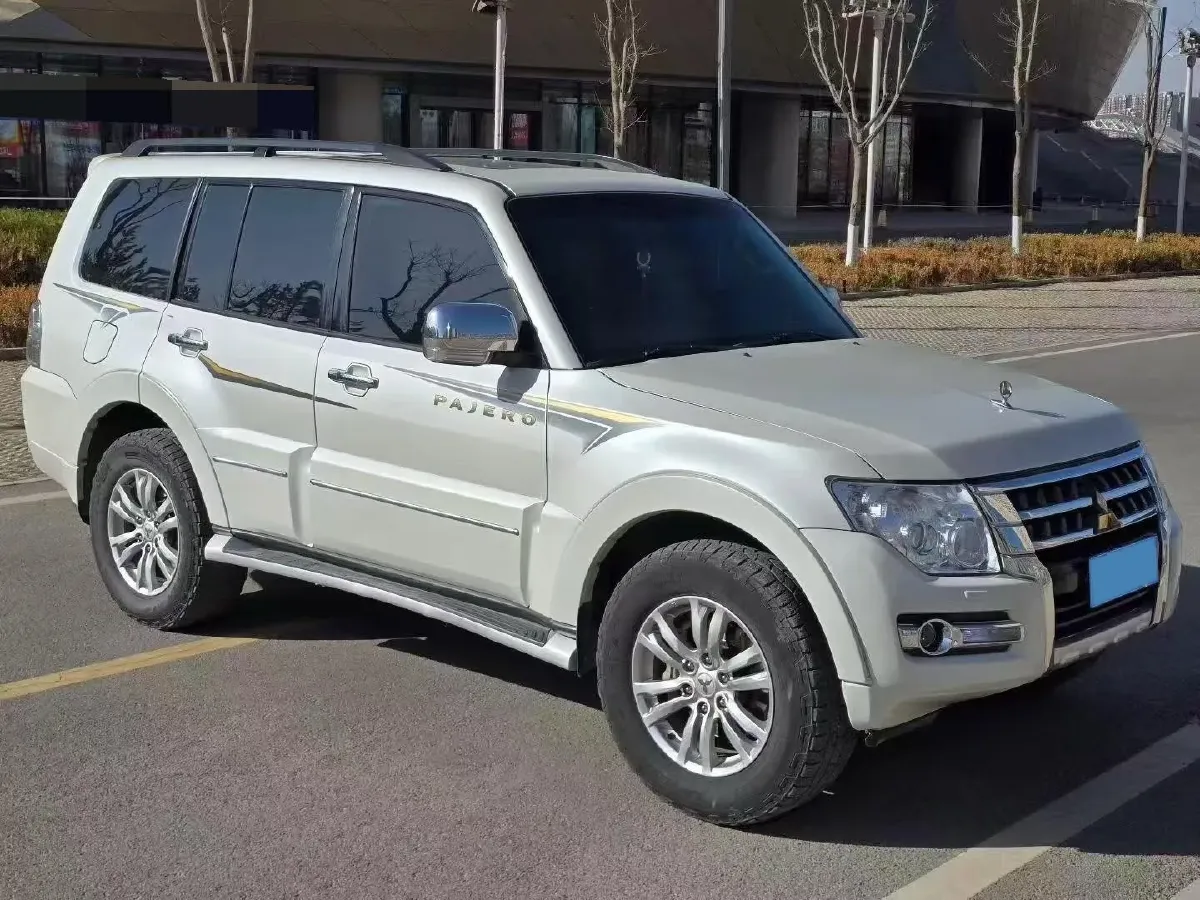 2017 Honda Jade 1.8L 141HP L4 5AT,autocango,china used car exporter,china ev exporter,chinese used car exporter,chinese used ev exporter