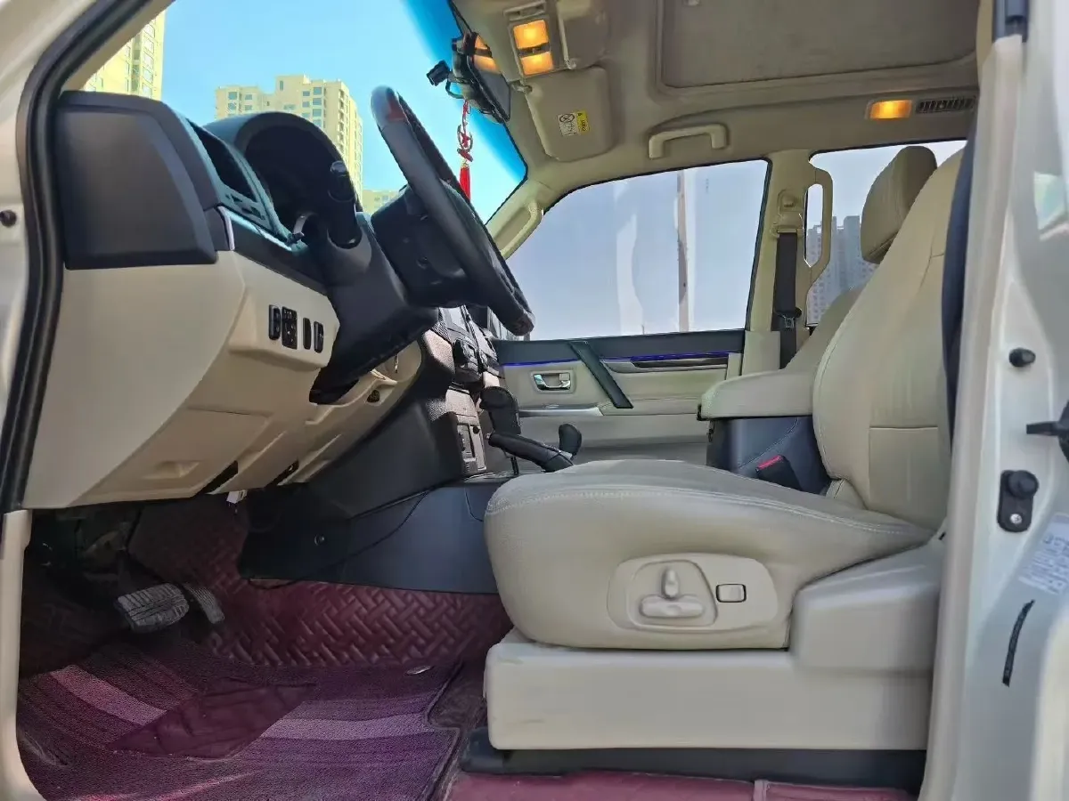 2017 Honda Jade 1.8L 141HP L4 5AT,autocango,china used car exporter,china ev exporter,chinese used car exporter,chinese used ev exporter