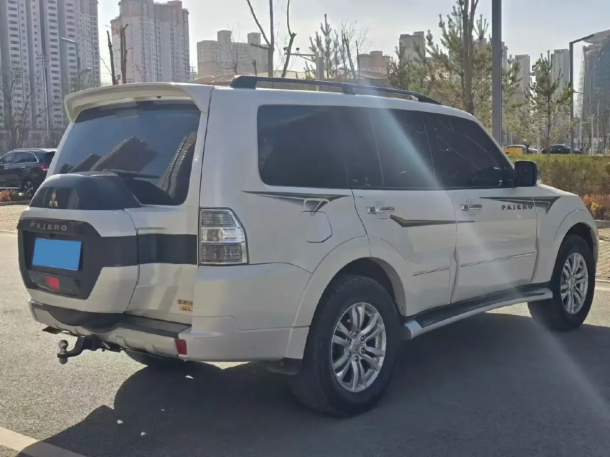 2017 Honda Jade 1.8L 141HP L4 5AT,autocango,china used car exporter,china ev exporter,chinese used car exporter,chinese used ev exporter