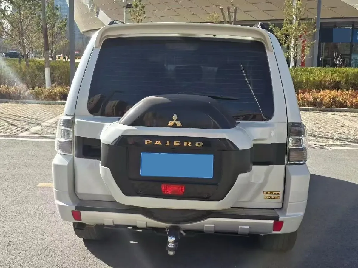 2017 Honda Jade 1.8L 141HP L4 5AT,autocango,china used car exporter,china ev exporter,chinese used car exporter,chinese used ev exporter