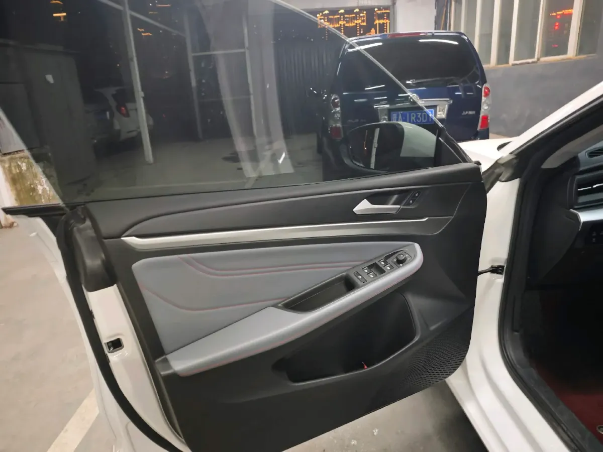 2023 Volkswagen Lamando 1.4T 150HP L4 7DCT,autocango,china used car exporter,china ev exporter,chinese used car exporter,chinese used ev exporter