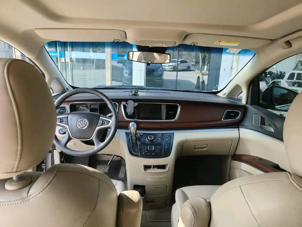 2018 Buick GL8 2.0T 260HP L4 6AT,autocango,china used car exporter,china ev exporter,chinese used car exporter,chinese used ev exporter