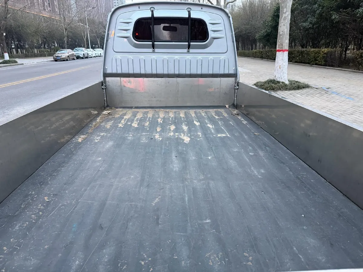 2023 WuLing RongGuang Mini Truck 1.5L 102HP L4 5MT,autocango,china used car exporter,china ev exporter,chinese used car exporter,chinese used ev exporter