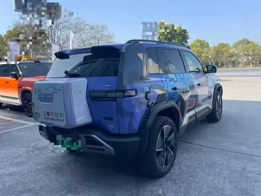 2025 FangChengBao Tai 3 BEV,autocango,china used car exporter,china ev exporter,chinese used car exporter,chinese used ev exporter