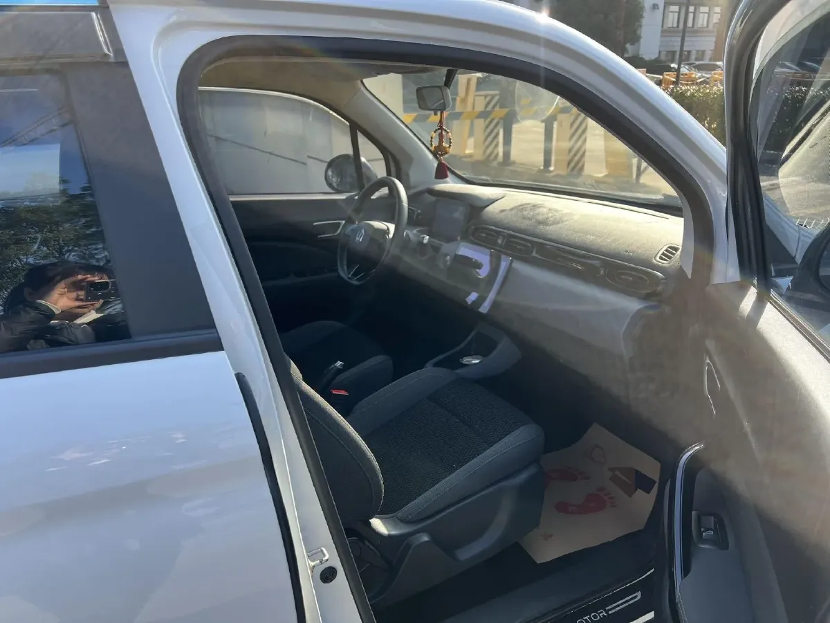 2021 Leapmotor T03 BEV 38KWH,autocango,china used car exporter,china ev exporter,chinese used car exporter,chinese used ev exporter