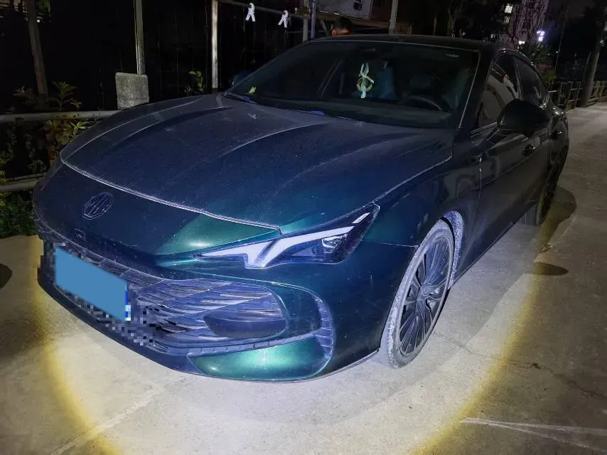 2023 MG 7 2.0T 261HP L4 9AT,autocango,china used car exporter,china ev exporter,chinese used car exporter,chinese used ev exporter