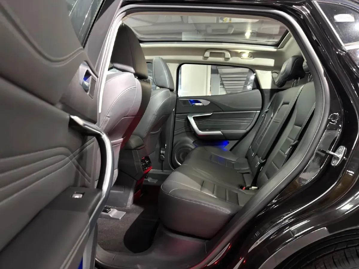 2020 WEY VV5 1.5T 171HP L4 7DCT,autocango,china used car exporter,china ev exporter,chinese used car exporter,chinese used ev exporter