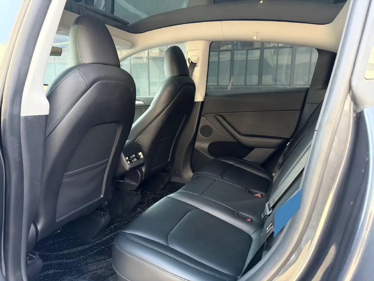 2024 Iveco OuSheng BEV 77.28KWH,autocango,china used car exporter,china ev exporter,chinese used car exporter,chinese used ev exporter