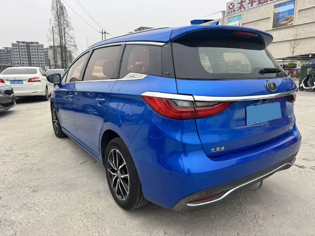 2018 BYD Song MAX 1.5T 154HP L4 6DCT,autocango,china used car exporter,china ev exporter,chinese used car exporter,chinese used ev exporter