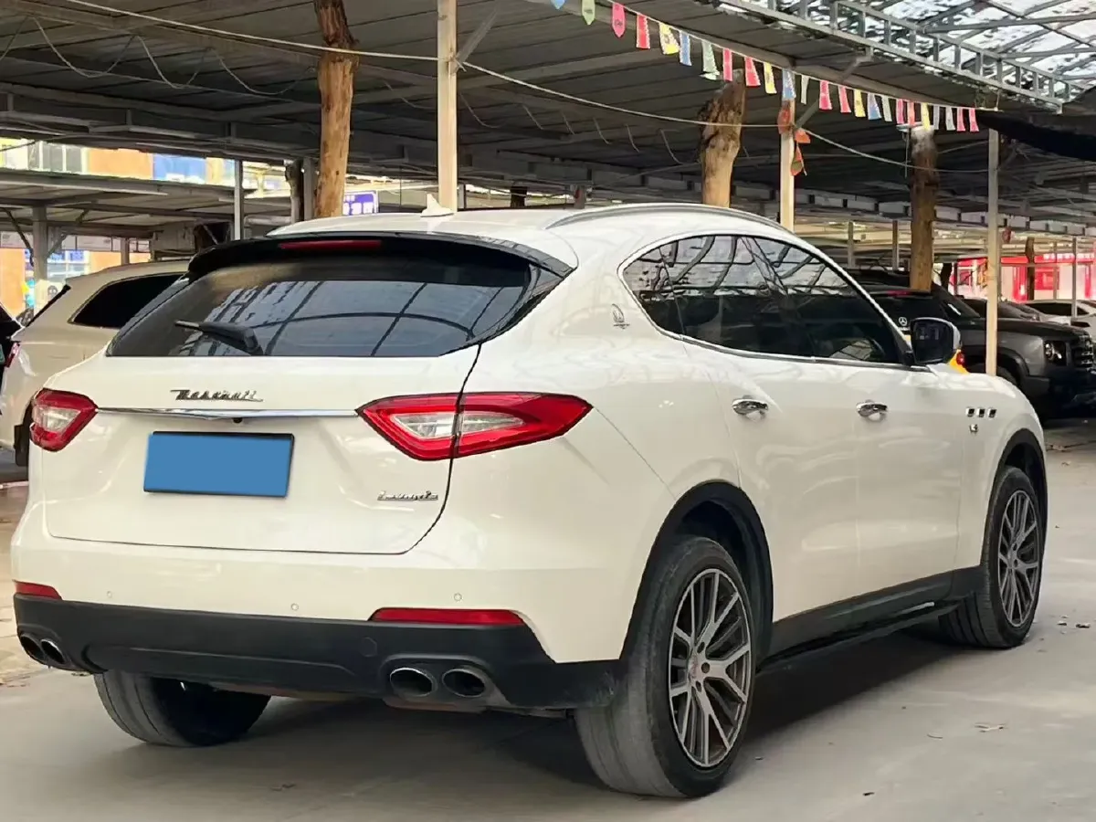 2018 Jaguar XJ 3.0T 340HP V6 8AT,autocango,china used car exporter,china ev exporter,chinese used car exporter,chinese used ev exporter