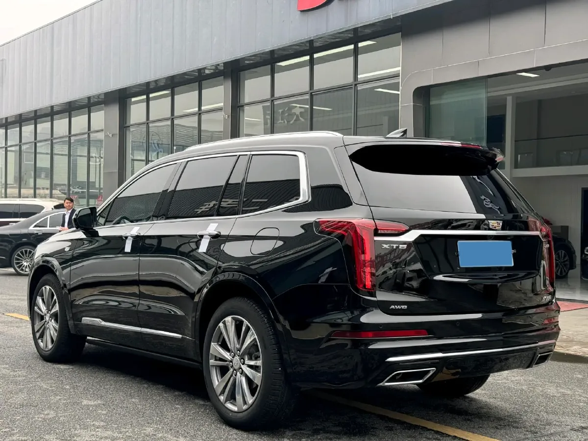 2020 Cadillac XT6 2.0T 241HP L4 9AT,autocango,china used car exporter,china ev exporter,chinese used car exporter,chinese used ev exporter