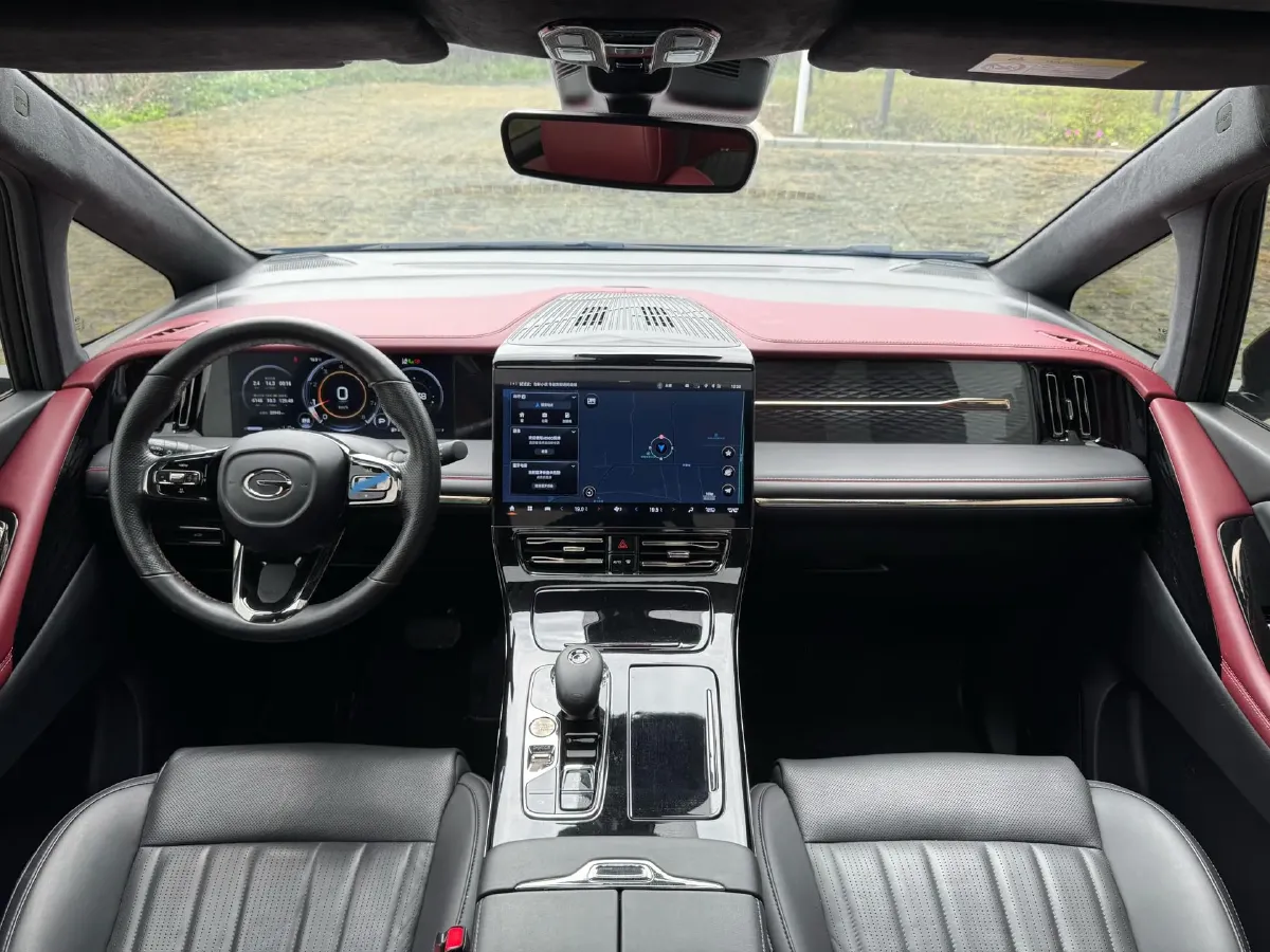 2023 GAC Trumpchi M8 2.0T 252HP L4 8AT,autocango,china used car exporter,china ev exporter,chinese used car exporter,chinese used ev exporter