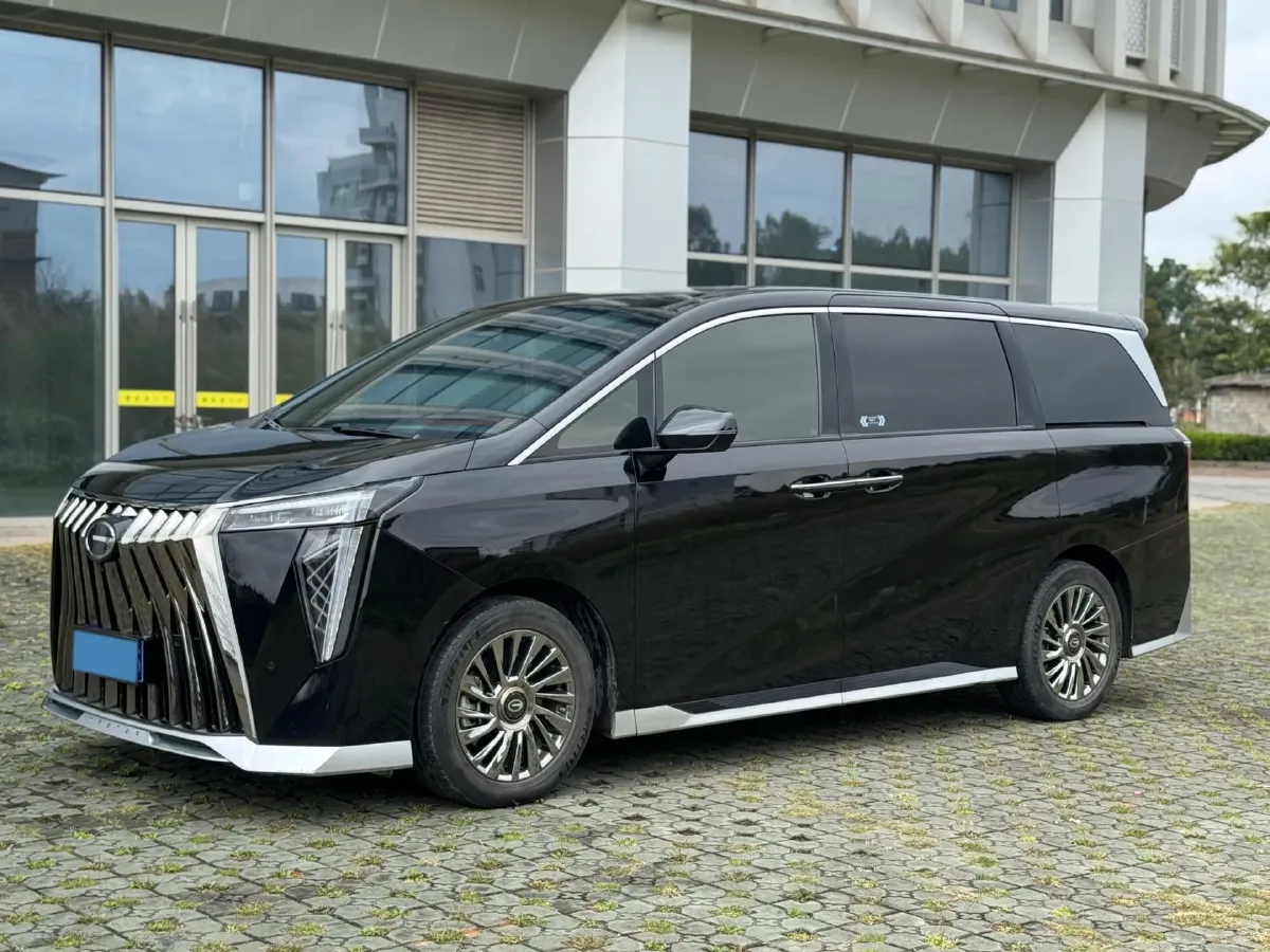 2023 GAC Trumpchi M8 2.0T 252HP L4 8AT,autocango,china used car exporter,china ev exporter,chinese used car exporter,chinese used ev exporter