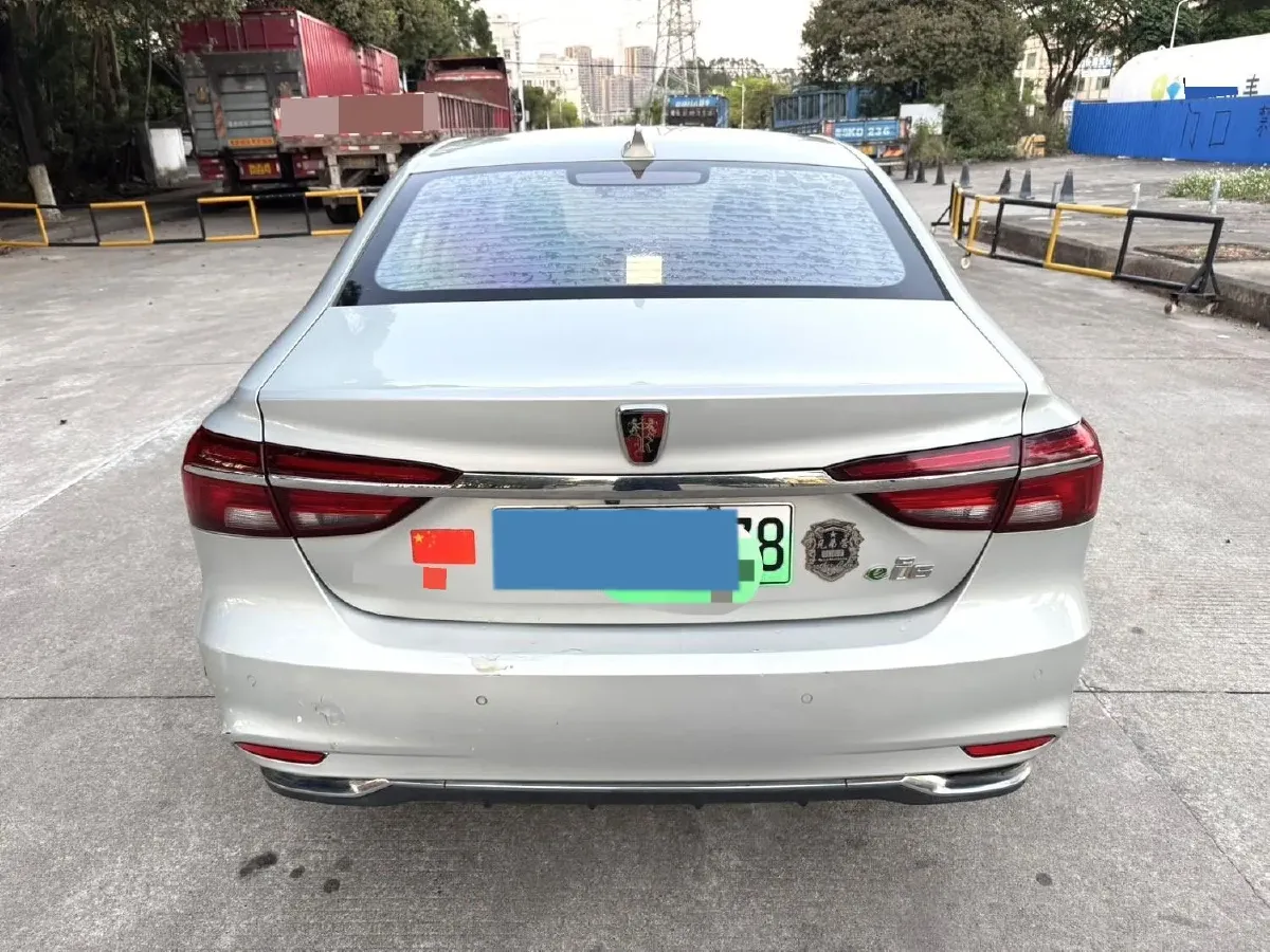 2018 Roewe i6 1.0T 125HP L3 7DCT,autocango,china used car exporter,china ev exporter,chinese used car exporter,chinese used ev exporter