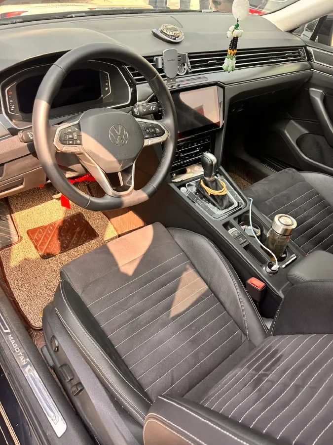 2020 Volkswagen Magotan 2.0T 186HP L4 7DCT,autocango,china used car exporter,china ev exporter,chinese used car exporter,chinese used ev exporter