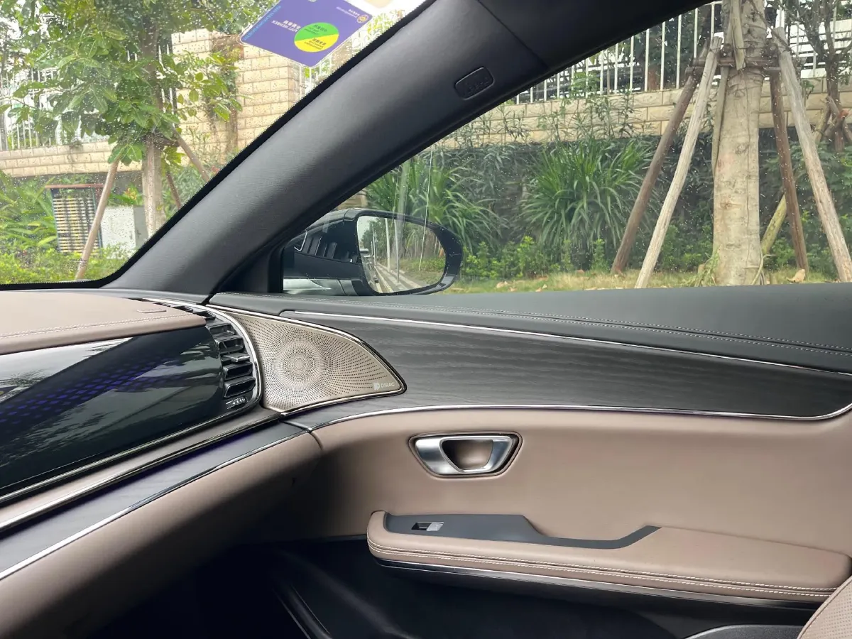 2020 Lincoln MKZ 2.0T 196HP L4 6AT,autocango,china used car exporter,china ev exporter,chinese used car exporter,chinese used ev exporter