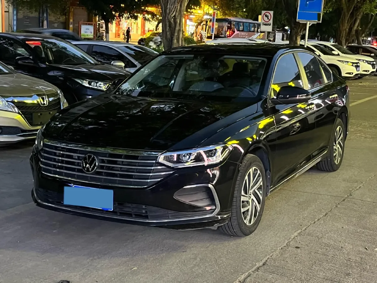 2023 Volkswagen Lavida 1.5L 113HP L4 6AT,autocango,china used car exporter,china ev exporter,chinese used car exporter,chinese used ev exporter