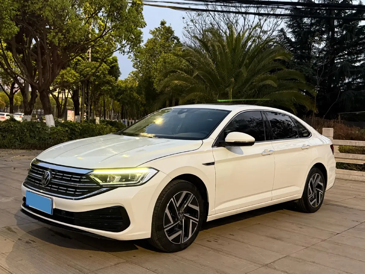 2022 Volkswagen Sagitar 1.2T 116HP L4 7DCT,autocango,china used car exporter,china ev exporter,chinese used car exporter,chinese used ev exporter