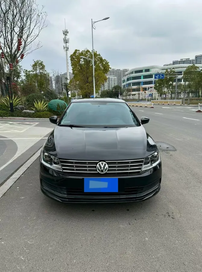 2017 Volkswagen Lavida 1.6L 110HP L4 6AT,autocango,china used car exporter,china ev exporter,chinese used car exporter,chinese used ev exporter