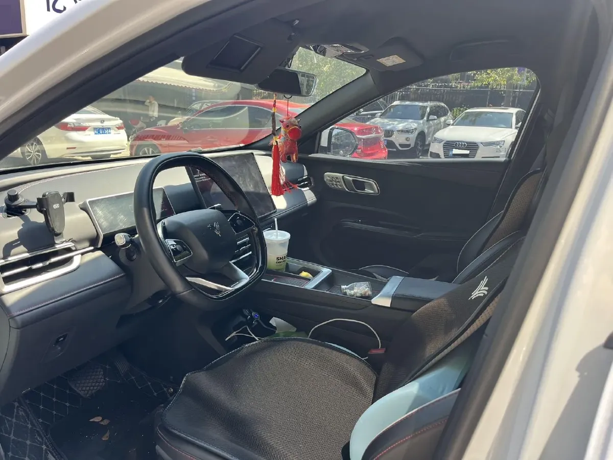 2023 MAXUS G50 1.5T 181HP L4 7DCT,autocango,china used car exporter,china ev exporter,chinese used car exporter,chinese used ev exporter