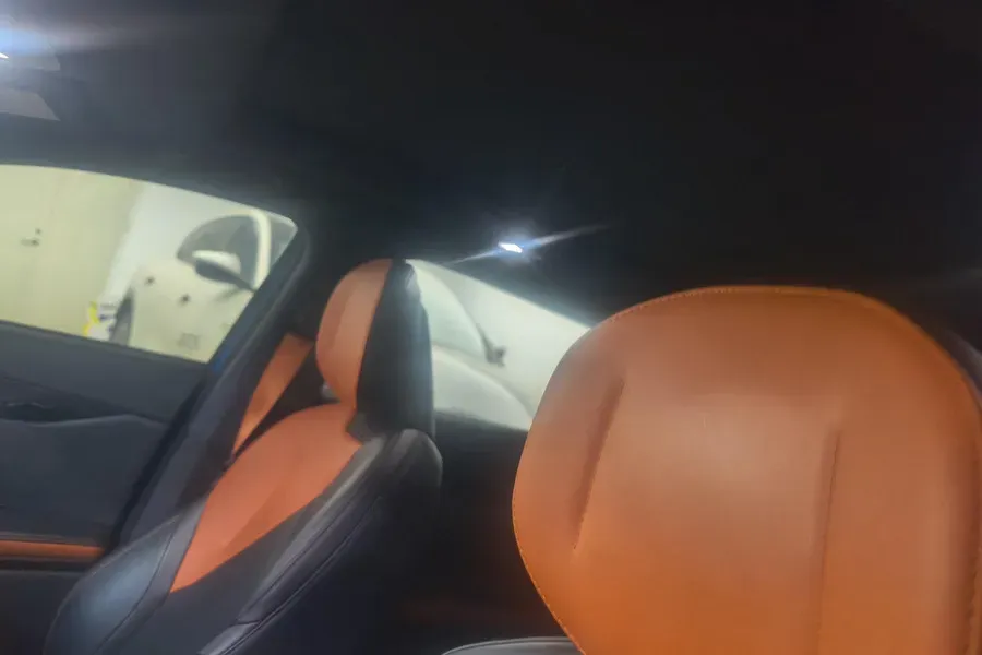 2022 ChangAn UNI-V 1.5T 188HP L4 7DCT,autocango,china used car exporter,china ev exporter,chinese used car exporter,chinese used ev exporter