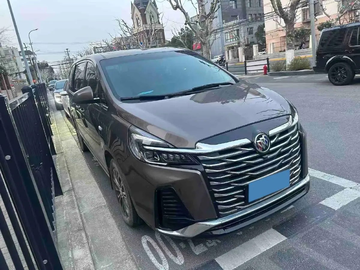 2023 Buick GL8 2.0T 237HP L4 9AT,autocango,china used car exporter,china ev exporter,chinese used car exporter,chinese used ev exporter