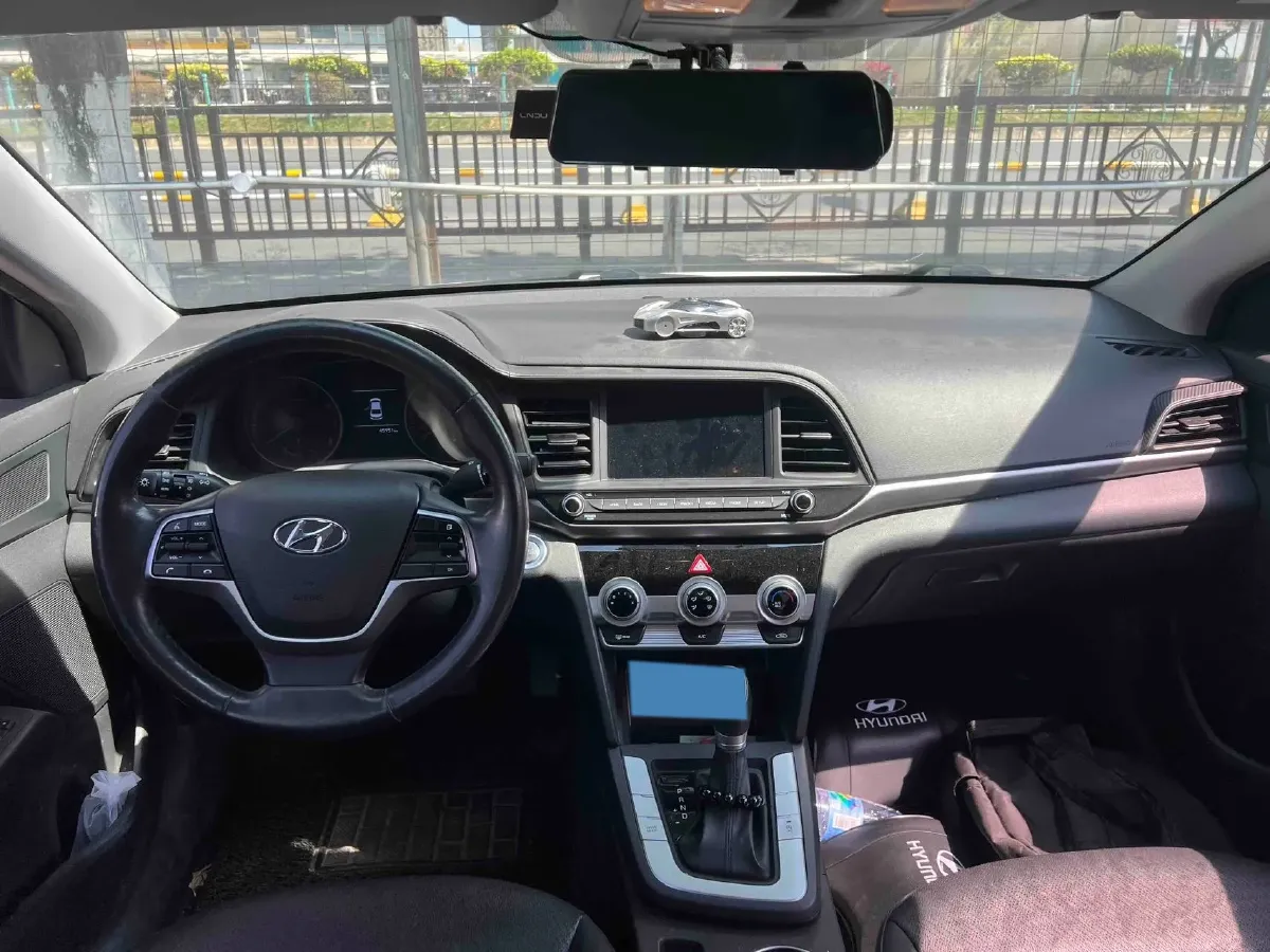 2019 Hyundai Elantra 1.5L 115HP L4 CVT,autocango,china used car exporter,china ev exporter,chinese used car exporter,chinese used ev exporter