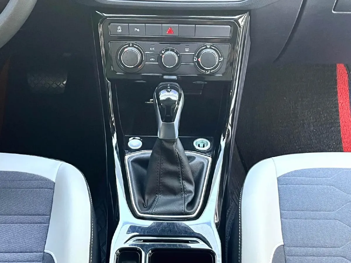 2025 Volkswagen Tharu 1.5L 110HP L4 6AT,autocango,china used car exporter,china ev exporter,chinese used car exporter,chinese used ev exporter