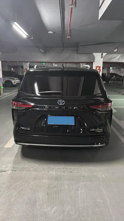 2021 Toyota Sienna 2.5L 192HP L4 E-CVT Hybrid,autocango,china used car exporter,china ev exporter,chinese used car exporter,chinese used ev exporter