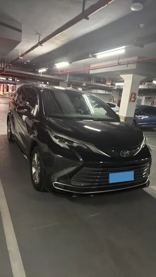 2021 Toyota Sienna 2.5L 192HP L4 E-CVT Hybrid,autocango,china used car exporter,china ev exporter,chinese used car exporter,chinese used ev exporter