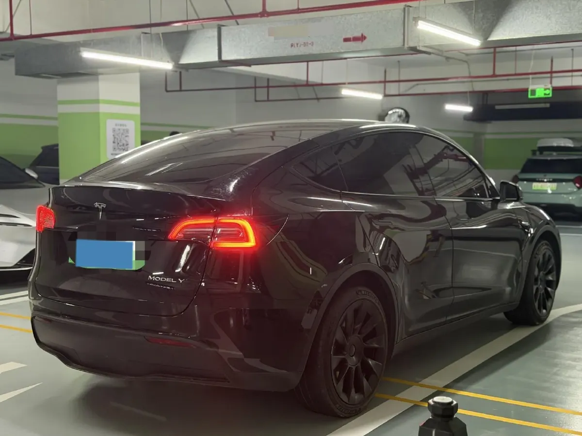 2022 Tesla Model Y BEV 60KWH,autocango,china used car exporter,china ev exporter,chinese used car exporter,chinese used ev exporter