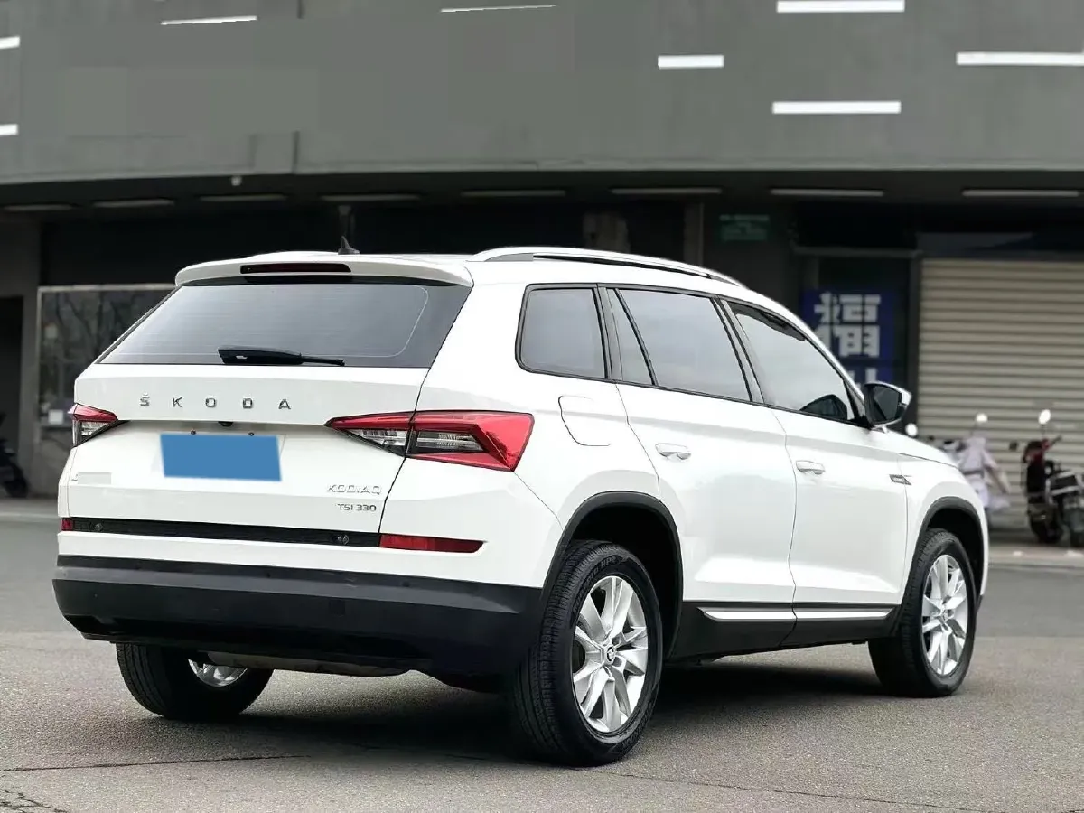2018 Skoda Kodiak 2.0T 186HP L4 7DCT,autocango,china used car exporter,china ev exporter,chinese used car exporter,chinese used ev exporter