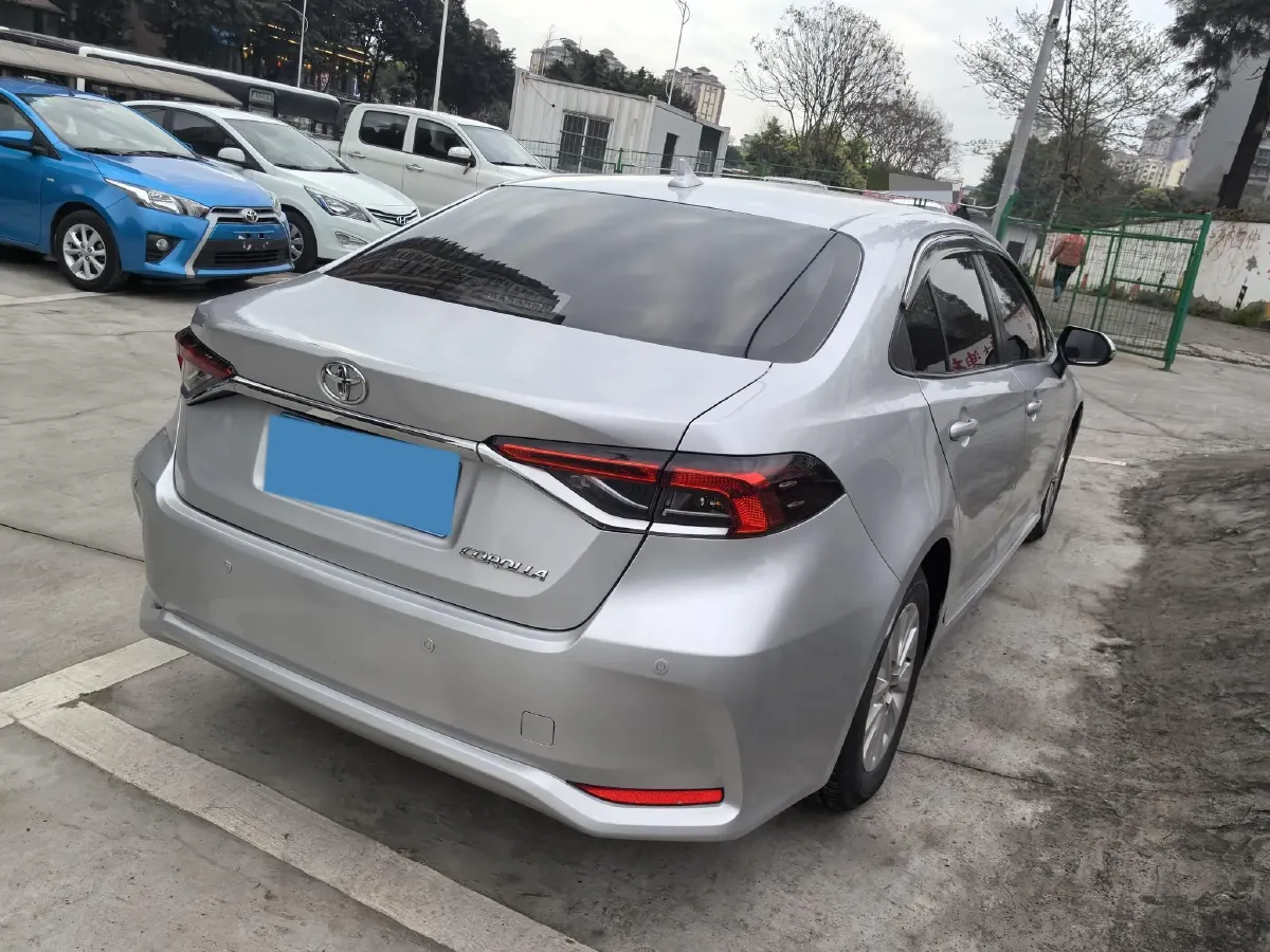 2021 Toyota Corolla 1.2T 116HP L4 CVT,autocango,china used car exporter,china ev exporter,chinese used car exporter,chinese used ev exporter