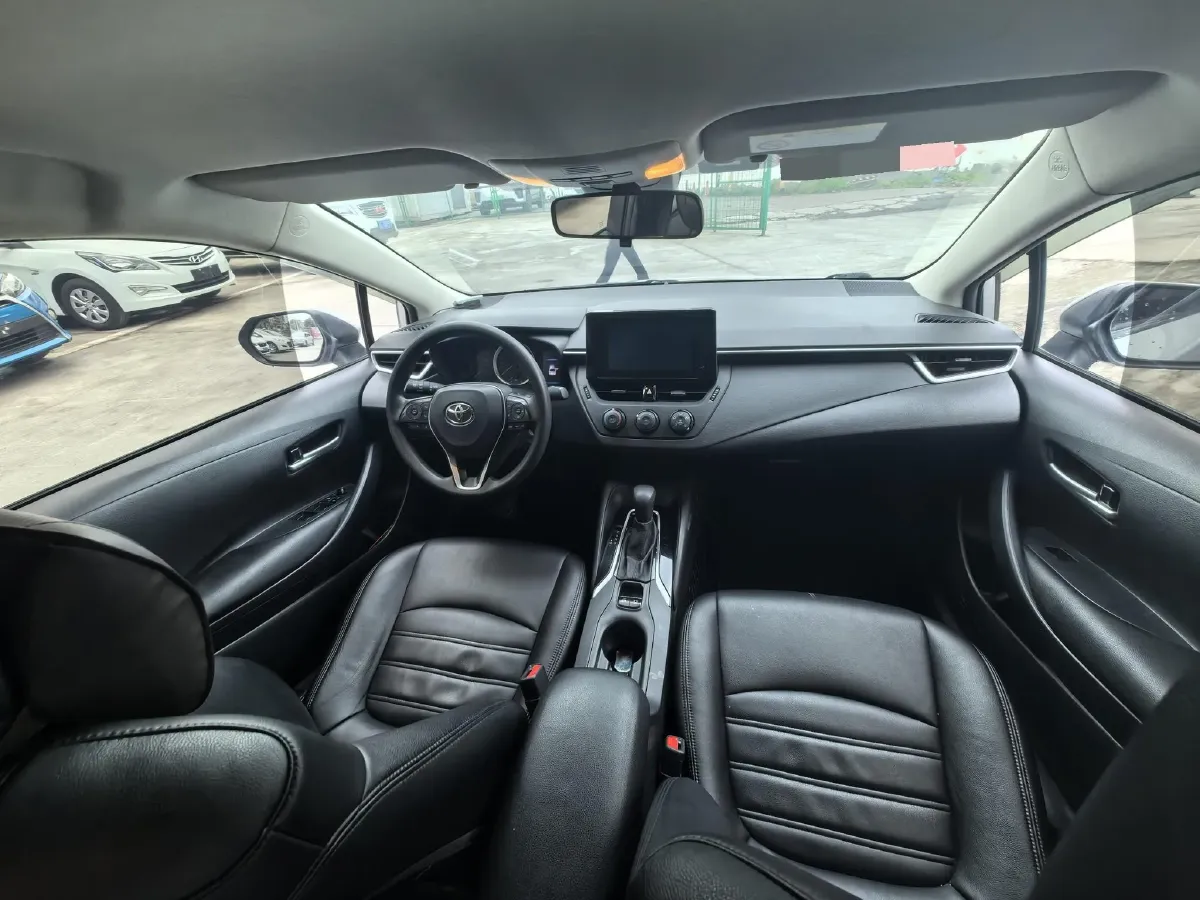 2021 Toyota Corolla 1.2T 116HP L4 CVT,autocango,china used car exporter,china ev exporter,chinese used car exporter,chinese used ev exporter