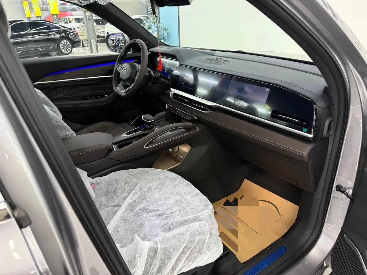 2025 Geely Monjaro 2.0T 238HP L4 8AT,autocango,china used car exporter,china ev exporter,chinese used car exporter,chinese used ev exporter