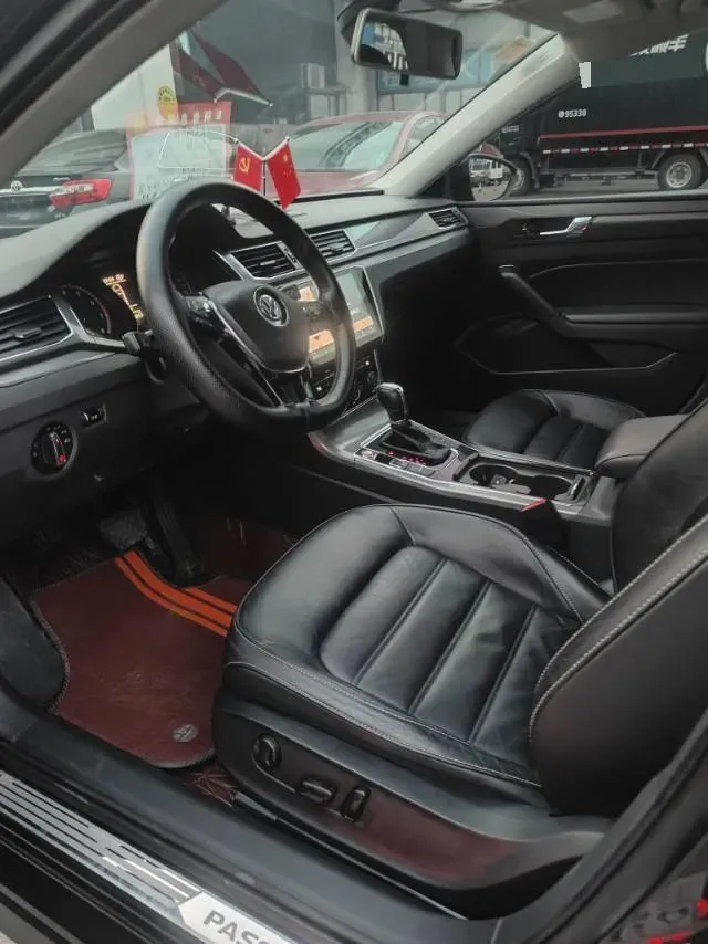 2017 Volkswagen Passat 1.8T 180HP L4 7DCT,autocango,china used car exporter,china ev exporter,chinese used car exporter,chinese used ev exporter