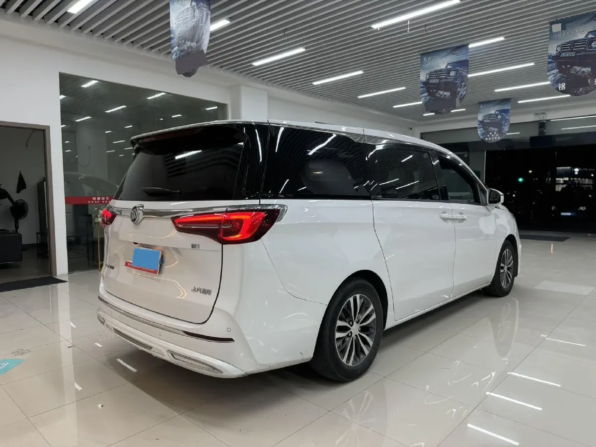 2022 Buick GL8 2.0T 237HP L4 9AT,autocango,china used car exporter,china ev exporter,chinese used car exporter,chinese used ev exporter