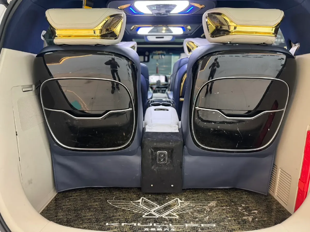 2022 Buick GL8 2.0T 237HP L4 9AT,autocango,china used car exporter,china ev exporter,chinese used car exporter,chinese used ev exporter