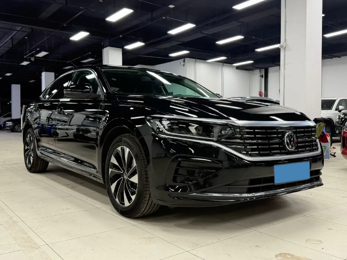 2023 Volkswagen Passat 1.4T 150HP L4 7DCT,autocango,china used car exporter,china ev exporter,chinese used car exporter,chinese used ev exporter