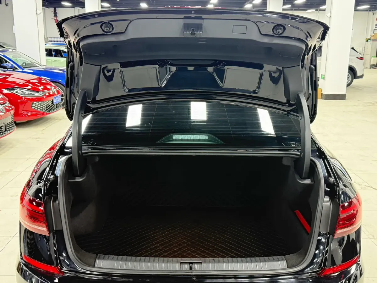 2023 Volkswagen Passat 1.4T 150HP L4 7DCT,autocango,china used car exporter,china ev exporter,chinese used car exporter,chinese used ev exporter