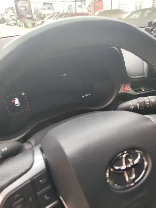 2024 Toyota Granvia 2.5L 189HP L4 E-CVT Hybrid,autocango,china used car exporter,china ev exporter,chinese used car exporter,chinese used ev exporter