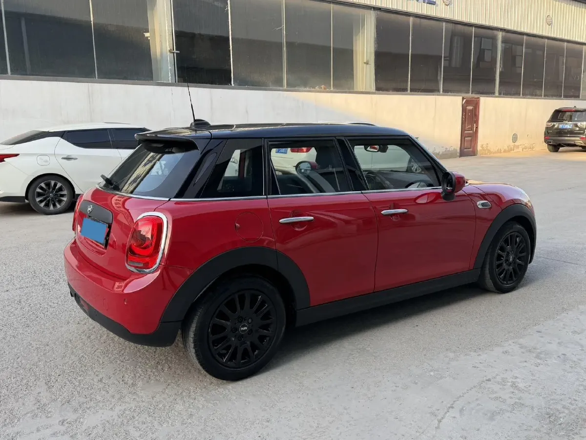 2020 MINI MINI 1.5T 102HP L3 7DCT,autocango,china used car exporter,china ev exporter,chinese used car exporter,chinese used ev exporter
