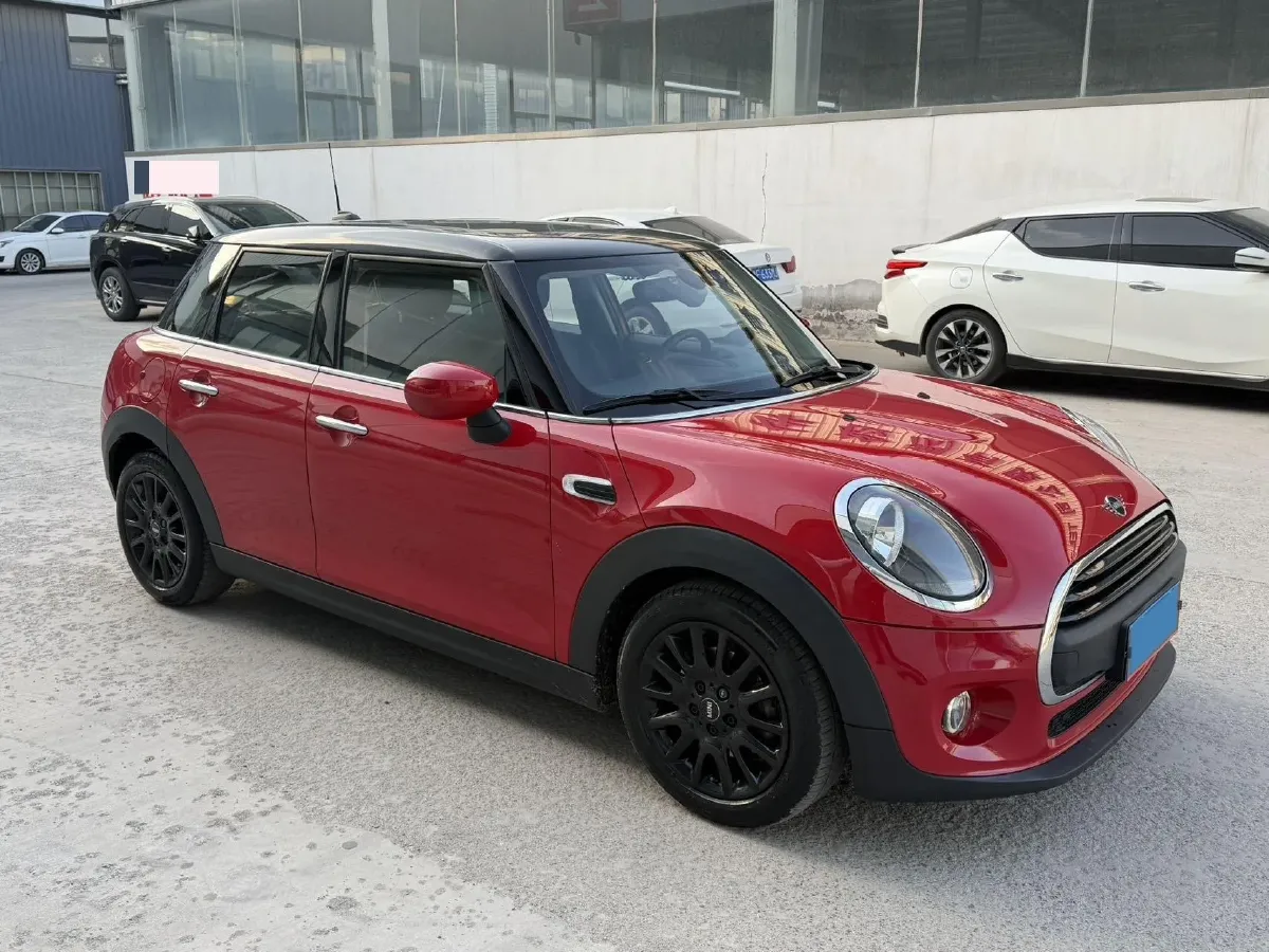 2020 MINI MINI 1.5T 102HP L3 7DCT,autocango,china used car exporter,china ev exporter,chinese used car exporter,chinese used ev exporter