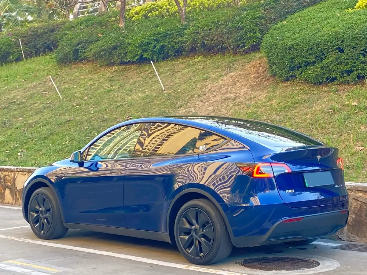2022 Tesla Model Y BEV 60KWH,autocango,china used car exporter,china ev exporter,chinese used car exporter,chinese used ev exporter