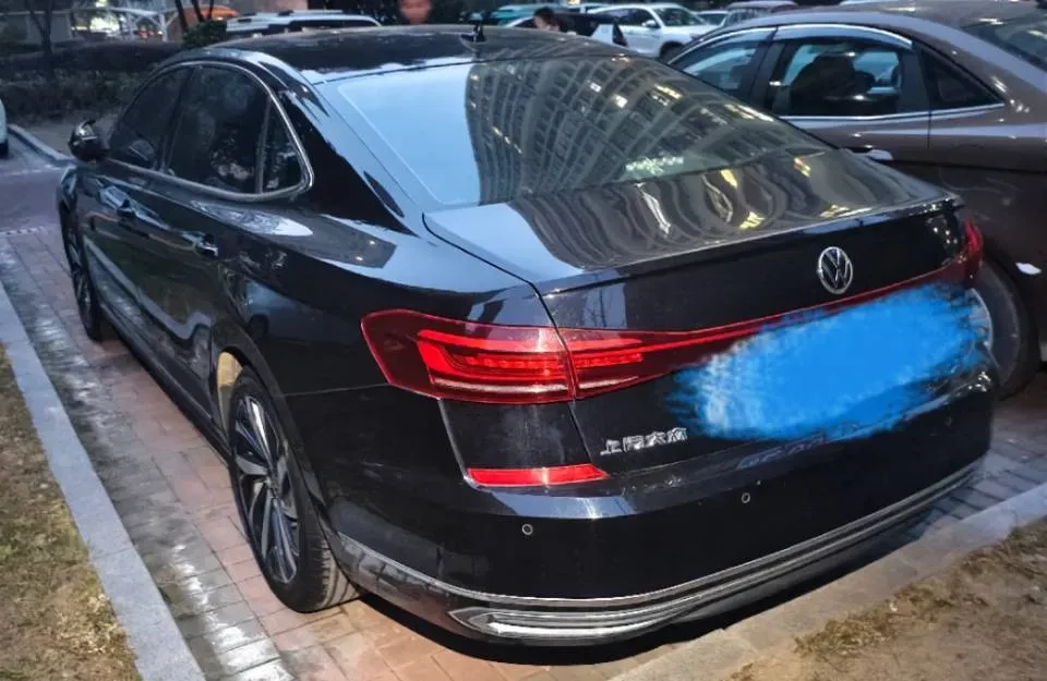 2024 Volkswagen Passat 2.0T 186HP L4 7DCT,autocango,china used car exporter,china ev exporter,chinese used car exporter,chinese used ev exporter