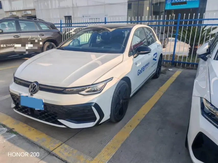 2025 Volkswagen Golf 1.5T 160HP L4 7DCT,autocango,china used car exporter,china ev exporter,chinese used car exporter,chinese used ev exporter