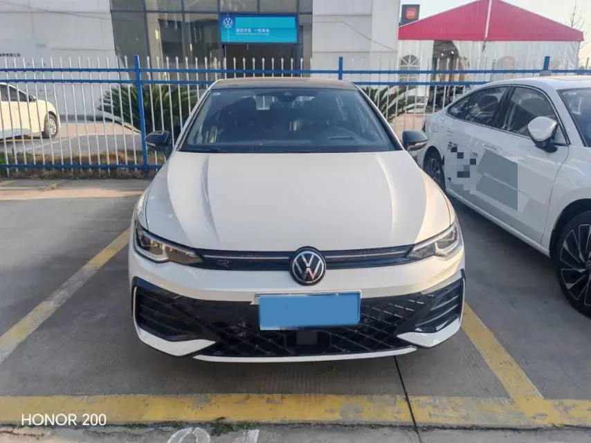 2025 Volkswagen Golf 1.5T 160HP L4 7DCT,autocango,china used car exporter,china ev exporter,chinese used car exporter,chinese used ev exporter