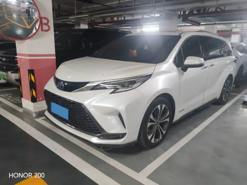 2023 Toyota Granvia 2.5L 189HP L4 E-CVT Hybrid,autocango,china used car exporter,china ev exporter,chinese used car exporter,chinese used ev exporter