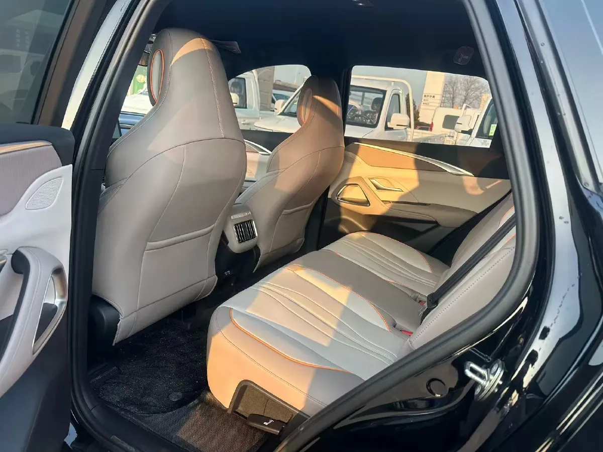 2024 BYD Song Pro 1.5L 110HP L4 E-CVT PHEV 12.9KWH,autocango,china used car exporter,china ev exporter,chinese used car exporter,chinese used ev exporter