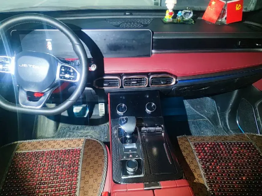 2021 Jetour X70 Plus 1.6T 197HP L4 7DCT,autocango,china used car exporter,china ev exporter,chinese used car exporter,chinese used ev exporter